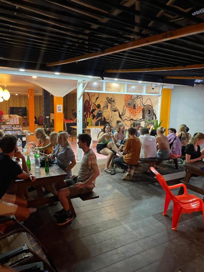 Revolution Koh Tao Hostel Luaran gambar